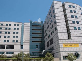 UCLA Jonsson Comprehensive Cancer Center, mesothelioma treatment facility