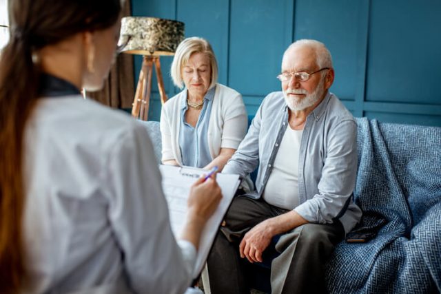 Mesothelioma patients meeting with a specialist